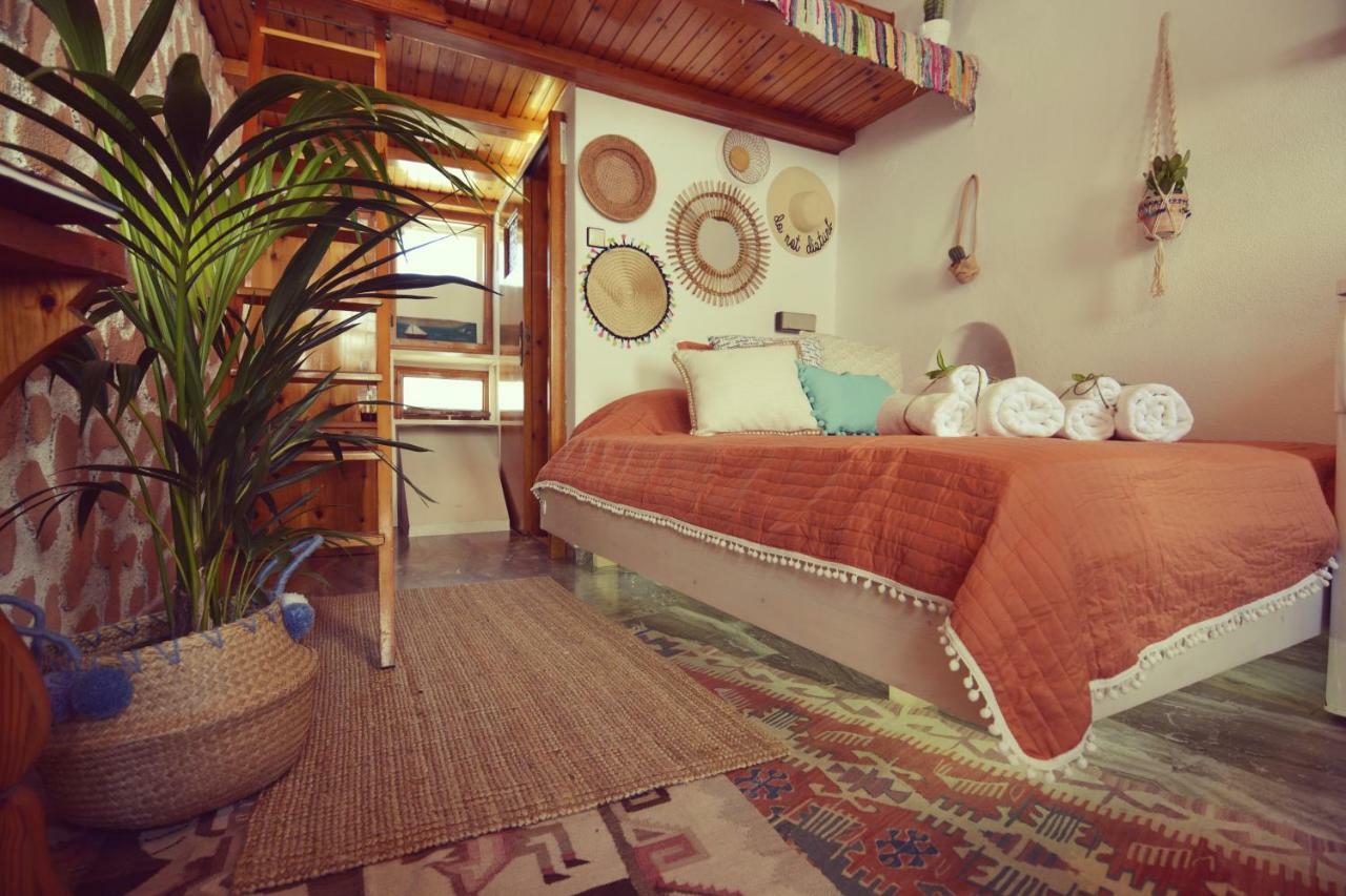 Bright & Relaxing Loft With Attic Room In The Heart Of Mykonos City Mykonos Town 外观 照片